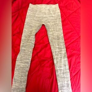 Gray Thermal Legging Size From Woman/Girls